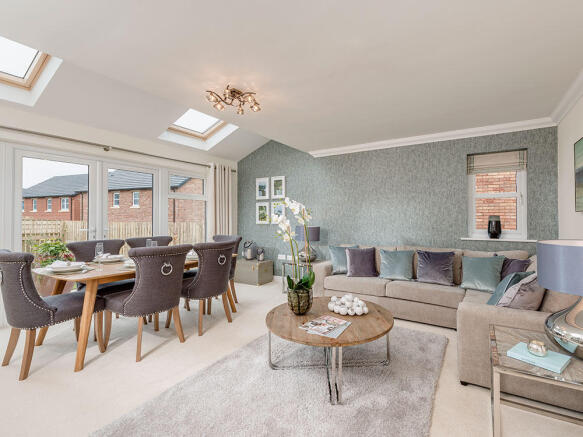 Light and spacious living and dining area