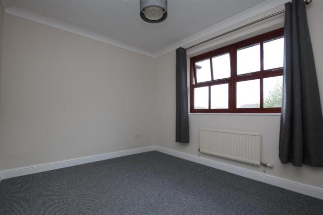 Bedroom 2.JPG