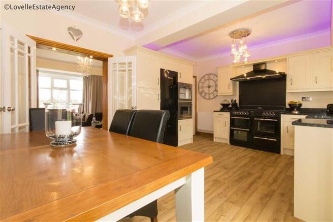 Kitchen Diner