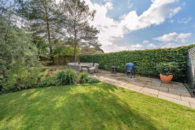 Woodland View, West End, Silverstone