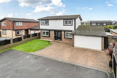 Lay Garth Court, Rothwell, Leeds