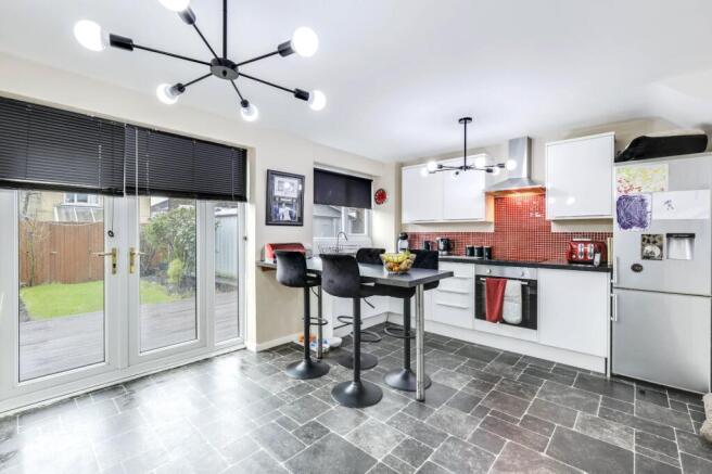 3 bed Detached for sale Image 4