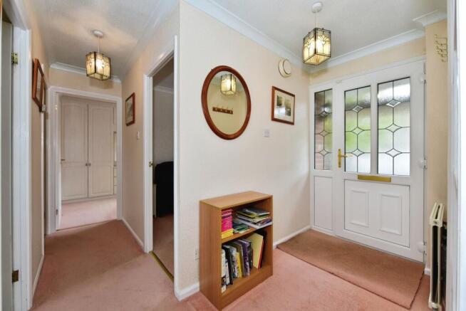 3 bed Bungalow for sale Image 11