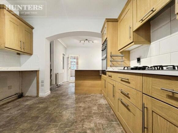 3 bed Terraced to rent Image 5