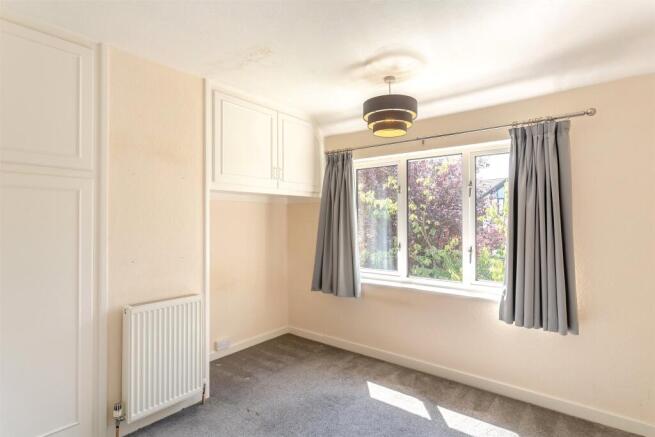 4 bed Detached for sale Image 10
