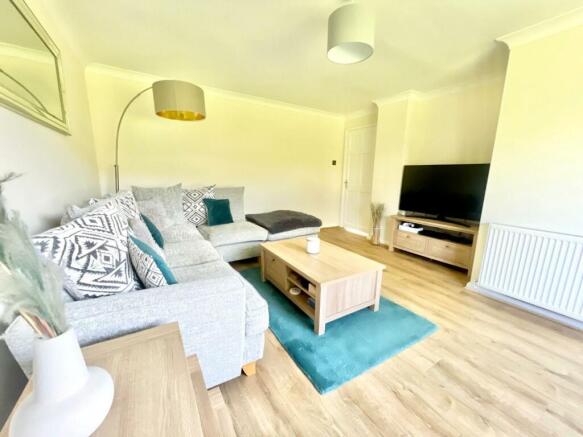 167 Foster Way 5.jpg