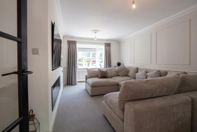 Living Room.jpg