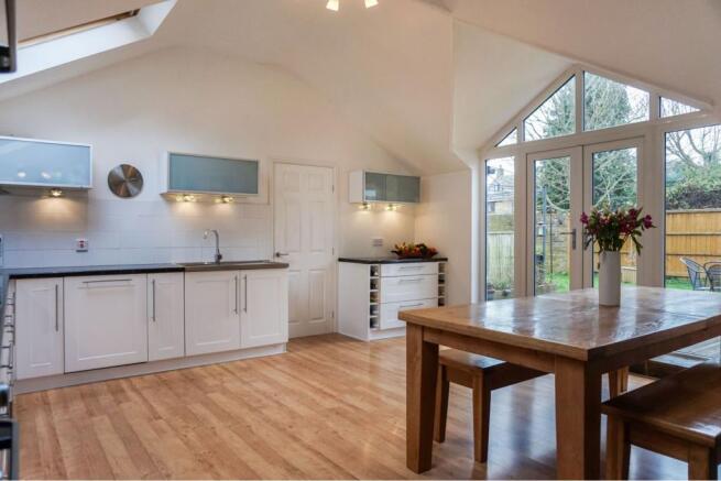 Kitchen/Dining Room