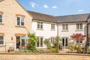 17, Millbrook Walk, Inchbrook, Stroud GL5 5HE