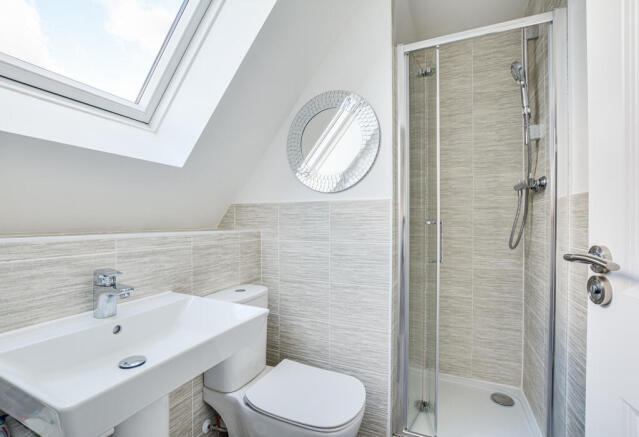 Ensuite bathroom