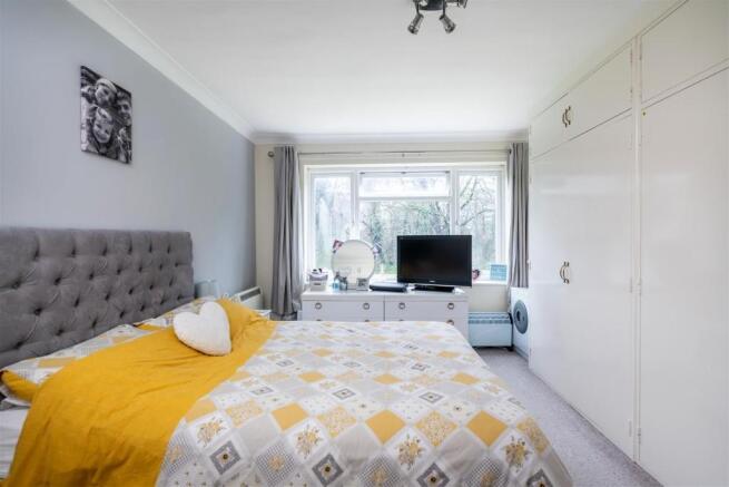 Main Bedroom 