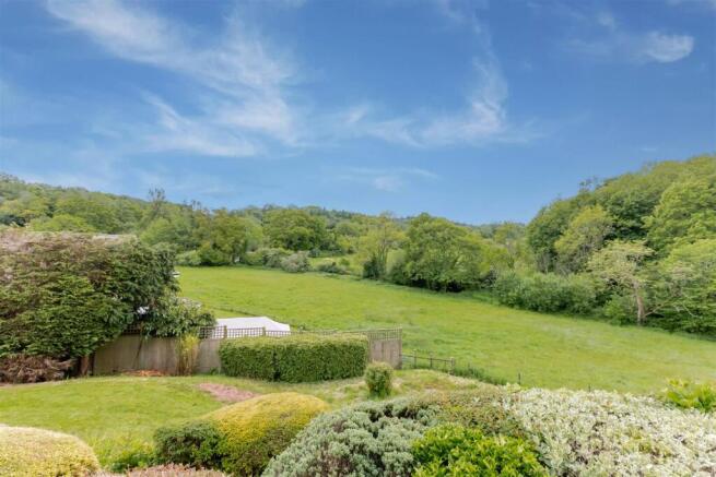 Glen Avenue, Abbots Leigh, Bristol, BS8 photo 3
