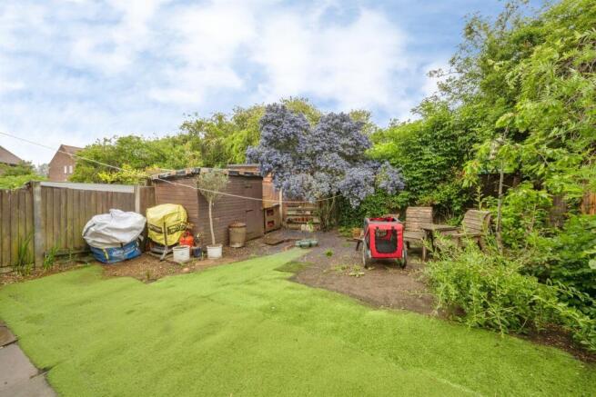 4 bed Semi-Detached for sale Image 4