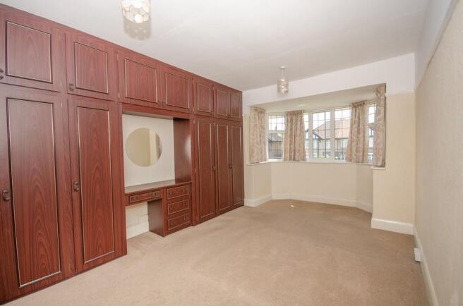 Bedroom 1.jpg