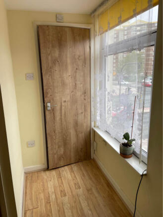 1 bed Flat to rent Image 5