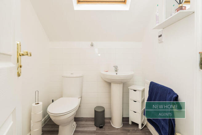 3 bed Semi-Detached for sale Image 9