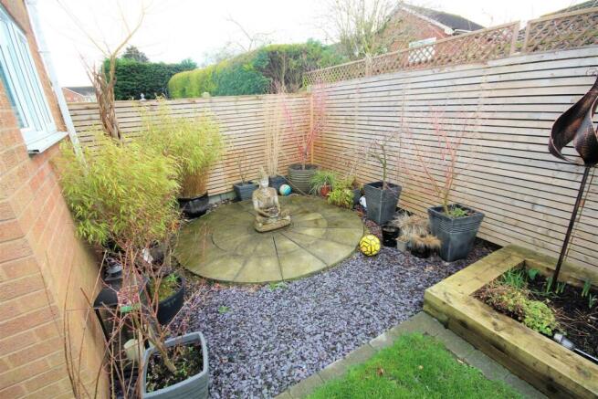 garden 2.jpg