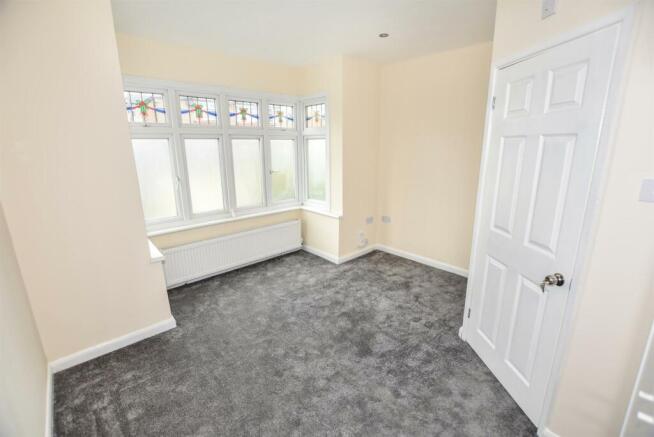 1ST GROUND FLOOR BEDROOM