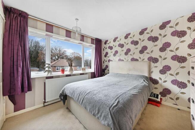 Bed1.2.jpg