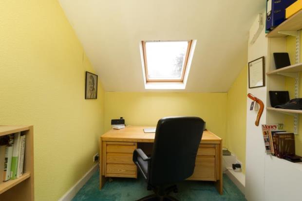 Bedroom/Study