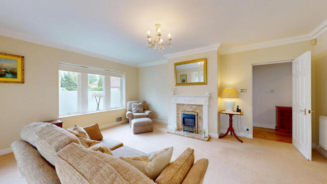 2 bed Apartment to rent Image 5