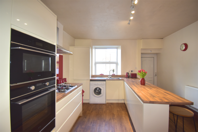 Fitted Kitchen 