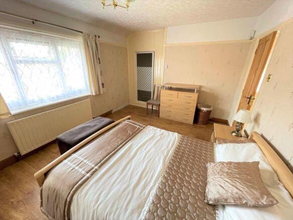 bed 1 (2)