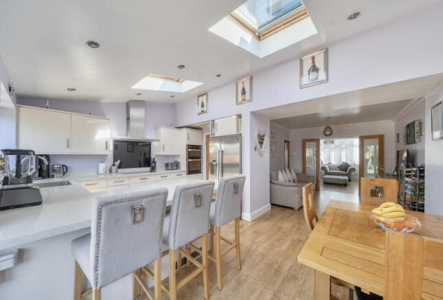 1440038-24-69d52c...