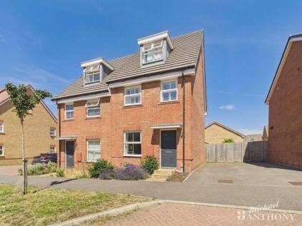 Wallis Drive, Leighton Buzzard