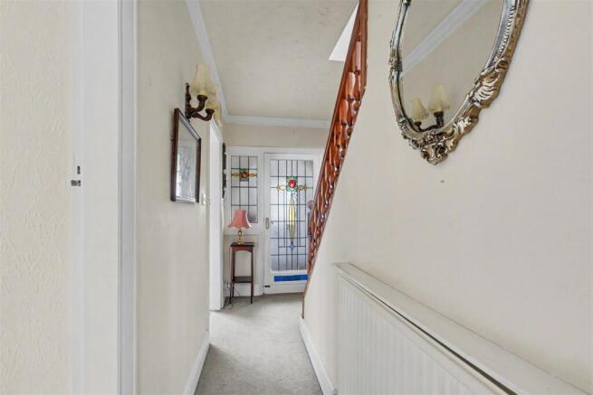 Hallway_2.jpeg