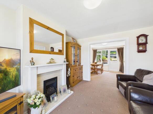 Windermere Crescent, Allestree photo 4