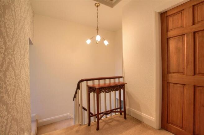 3 bed Terraced for sale Image 10
