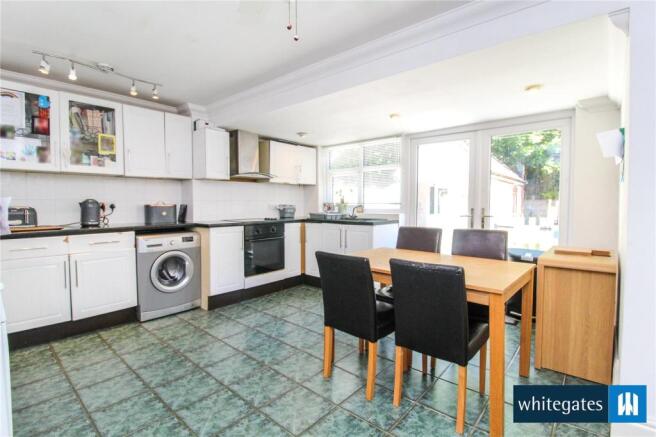 Kitchen/Dinning Area