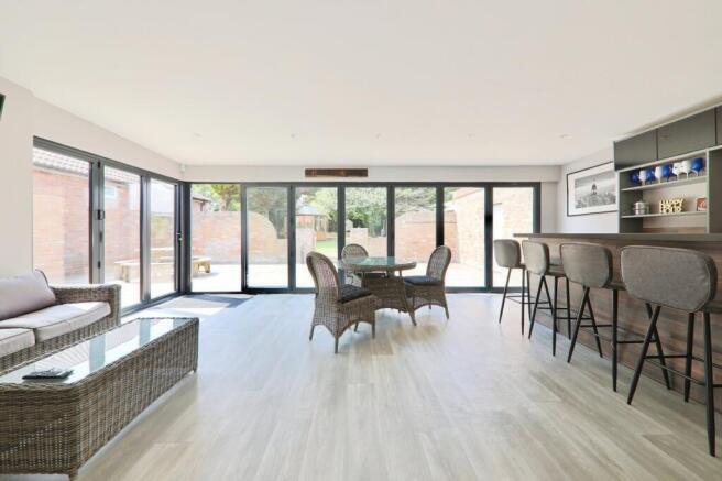 4 bed Detached for sale Image 6