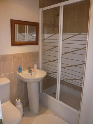 Ensuite shower