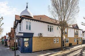 17, Mayfield Avenue, London W13 9UP