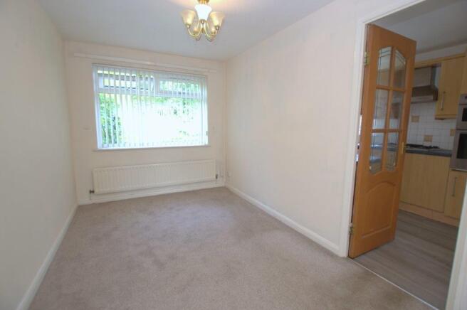 Dee Place,  Gardenhall, East Kilbride, South Lanarkshire photo 4