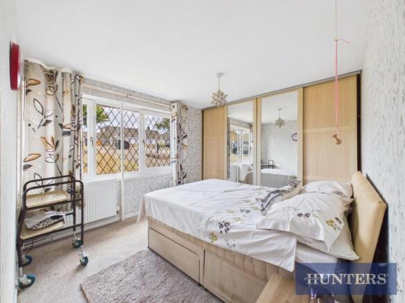 2 bed Semi-Detached Bungalow for sale Image 6