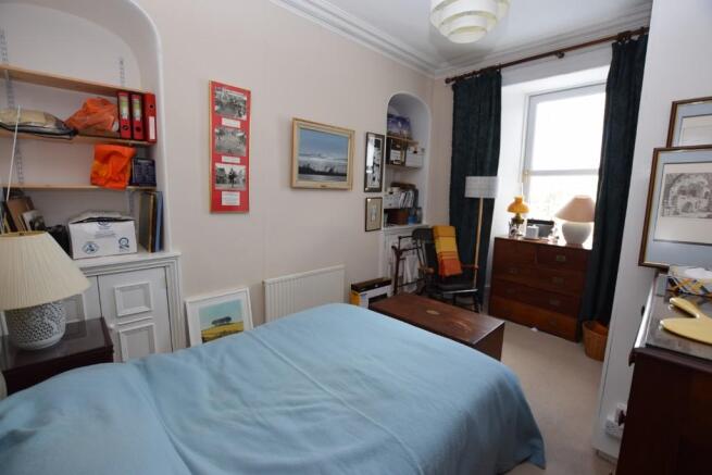 Bedroom/2nd Receptio