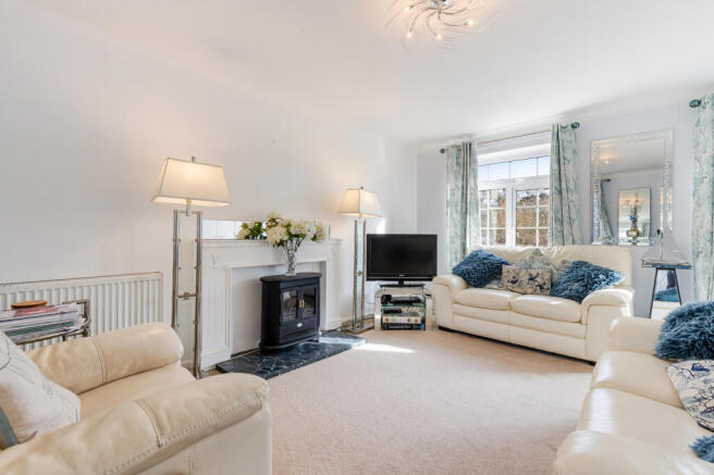 A20 - 25 Knowle House Close Kingsbridge - 260213