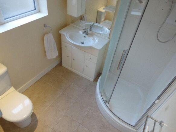 SHOWER ROOM