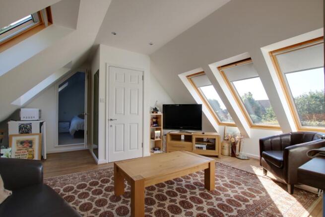 ANNEXE POTENTIAL ABOVE GARAGE