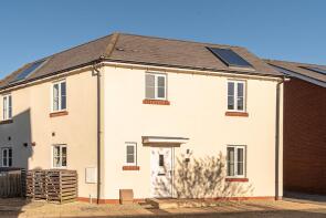 18, Cruickshank Drive, Aylesbury HP22 5FD