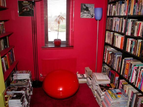 Photo 8