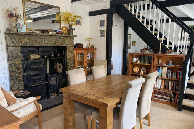 Open Plan Living/...
