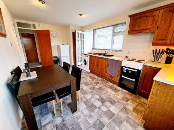 Kitchen and Di...