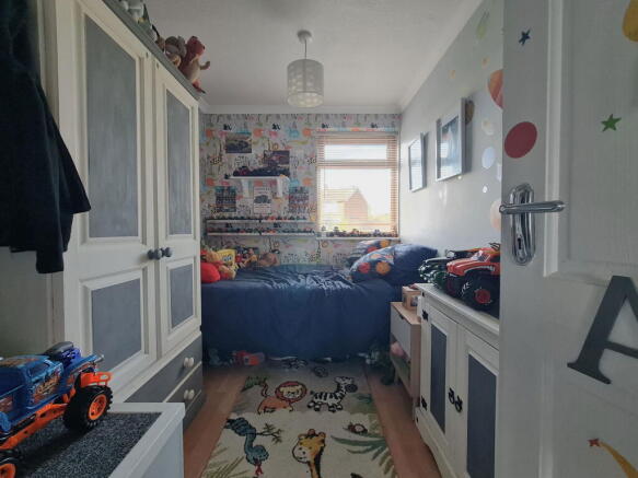 Photo 11