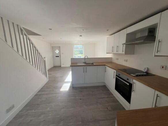 240 Bacup Road, Rossendale, Lancashire BB4 7LG photo 5