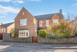 29 Hollybrook, Burrium Gate, Usk NP15 1TN