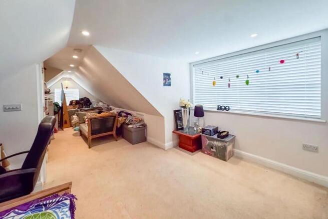 Loft Bedroom-2.jpg